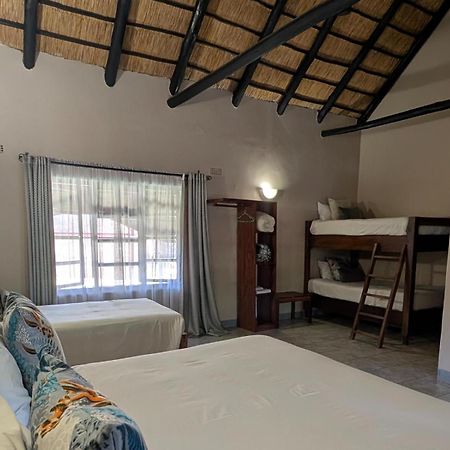 Mopani Lodge Victoria Falls Quarto foto